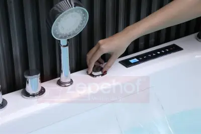 Wirujące dysze Wanna z hydromasażem EG-015 narożna 150cmx150cmx65cm spadające SOPLE LEDowe HIT!