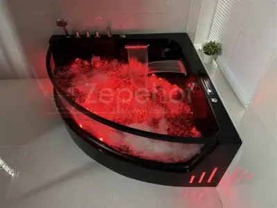 Wanna z hydromasażem CN-3131 LED ZEWNĘTRZNY narożna 150cmx150cmx59cm z podgrzewaczem