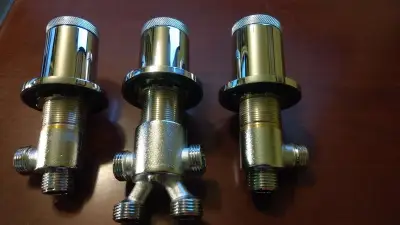 BATERIA ZAWÓR GŁOWICA DO WANNY Z HYDROMASAŻEM BATERII NAWANNOWEJ OTWOROWEJ