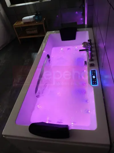 Wanna z hydromasażem LS-5010 prostokątna 180cmx80cmx57cm chromoterapia z podgrzewaczem