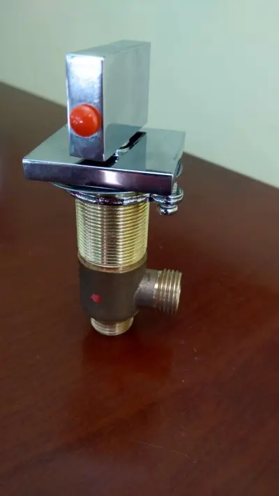 BATERIA NAWANNOWA ZAWÓR ZAWORY GŁOWICA KOMPLET 3 SZTUKI WANNA Z HYDROMASAŻ